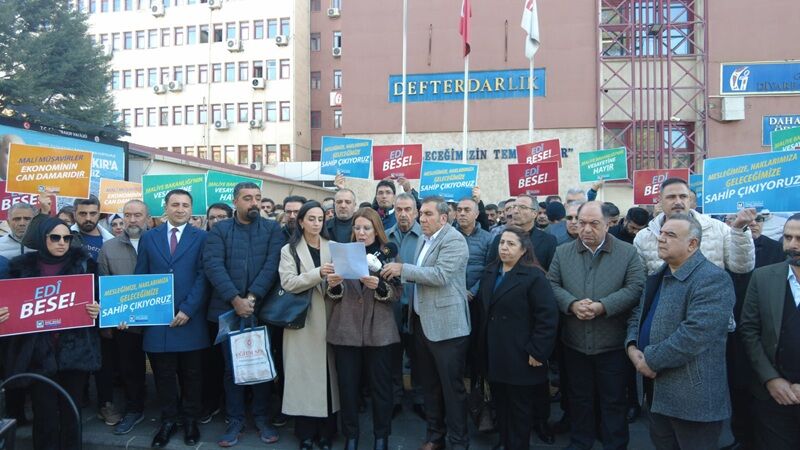Mali Müşavirler Ayakta