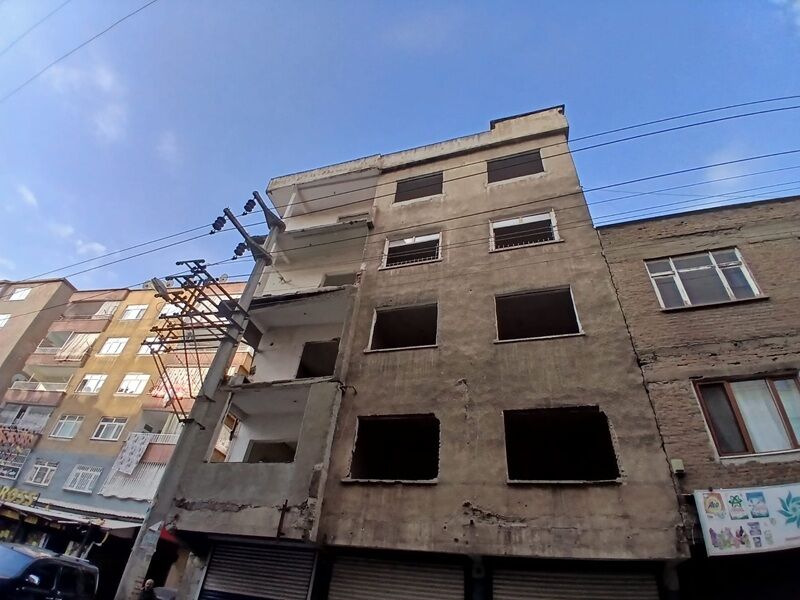 Yikim Ağir İlerli̇yor
