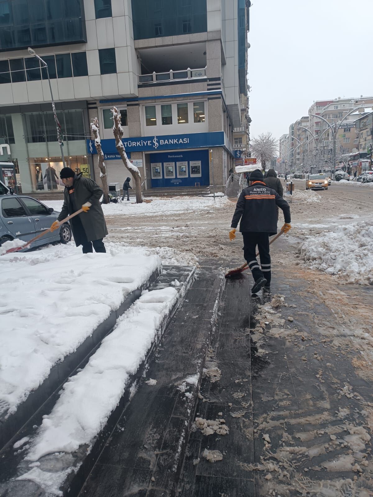 Belediye Ekipleri Erken Hareket Etti (2)