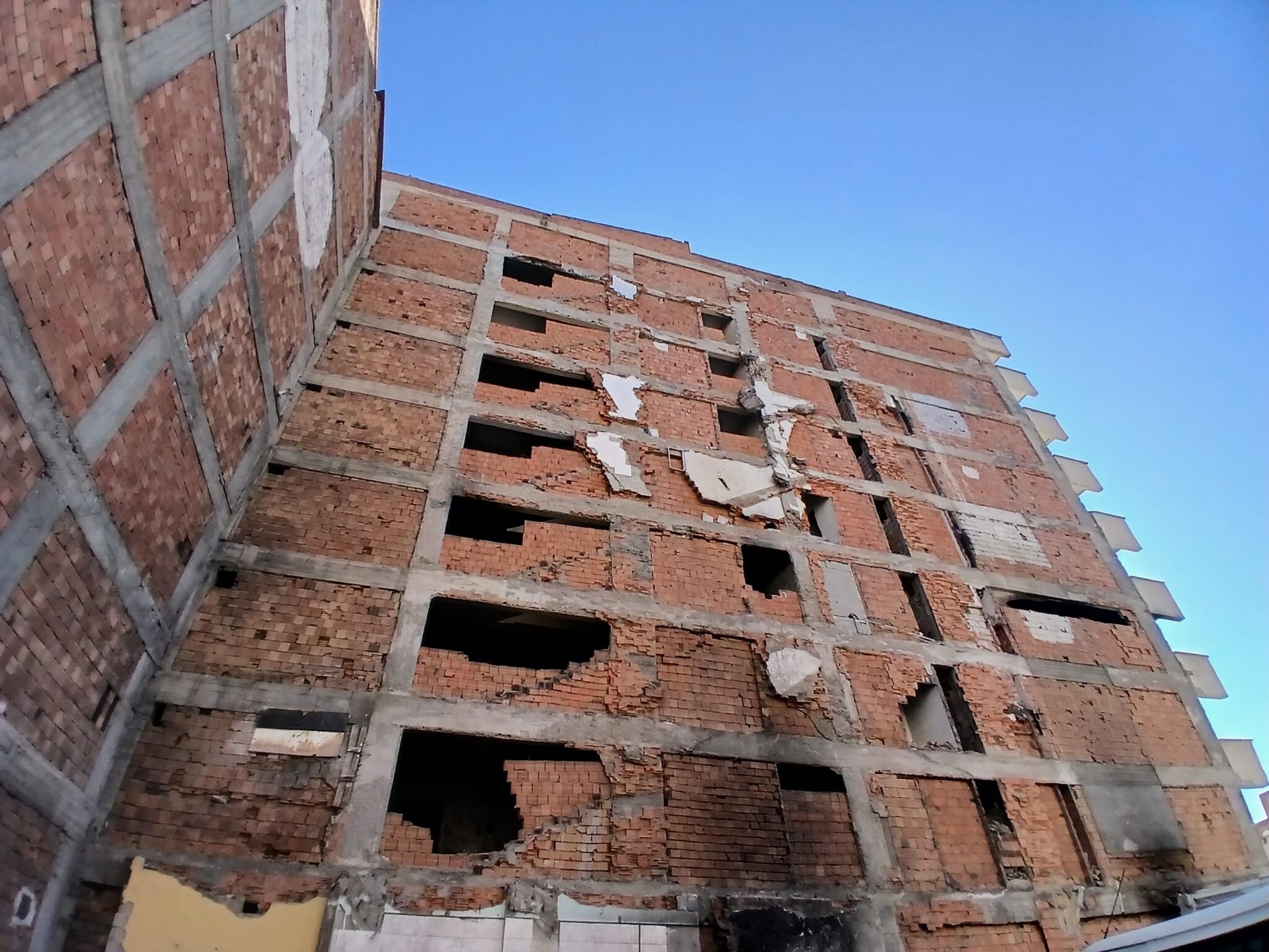 Hasarli Binalar (2)