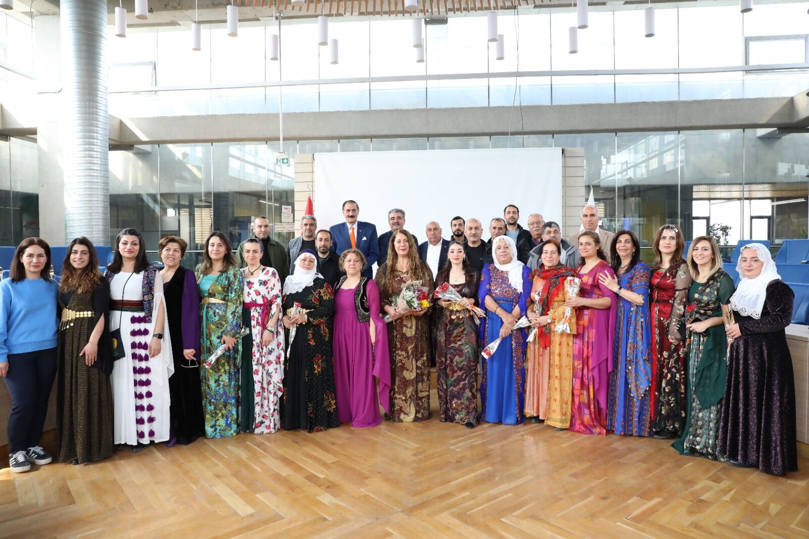 Ak Parti Dem Parti (2)