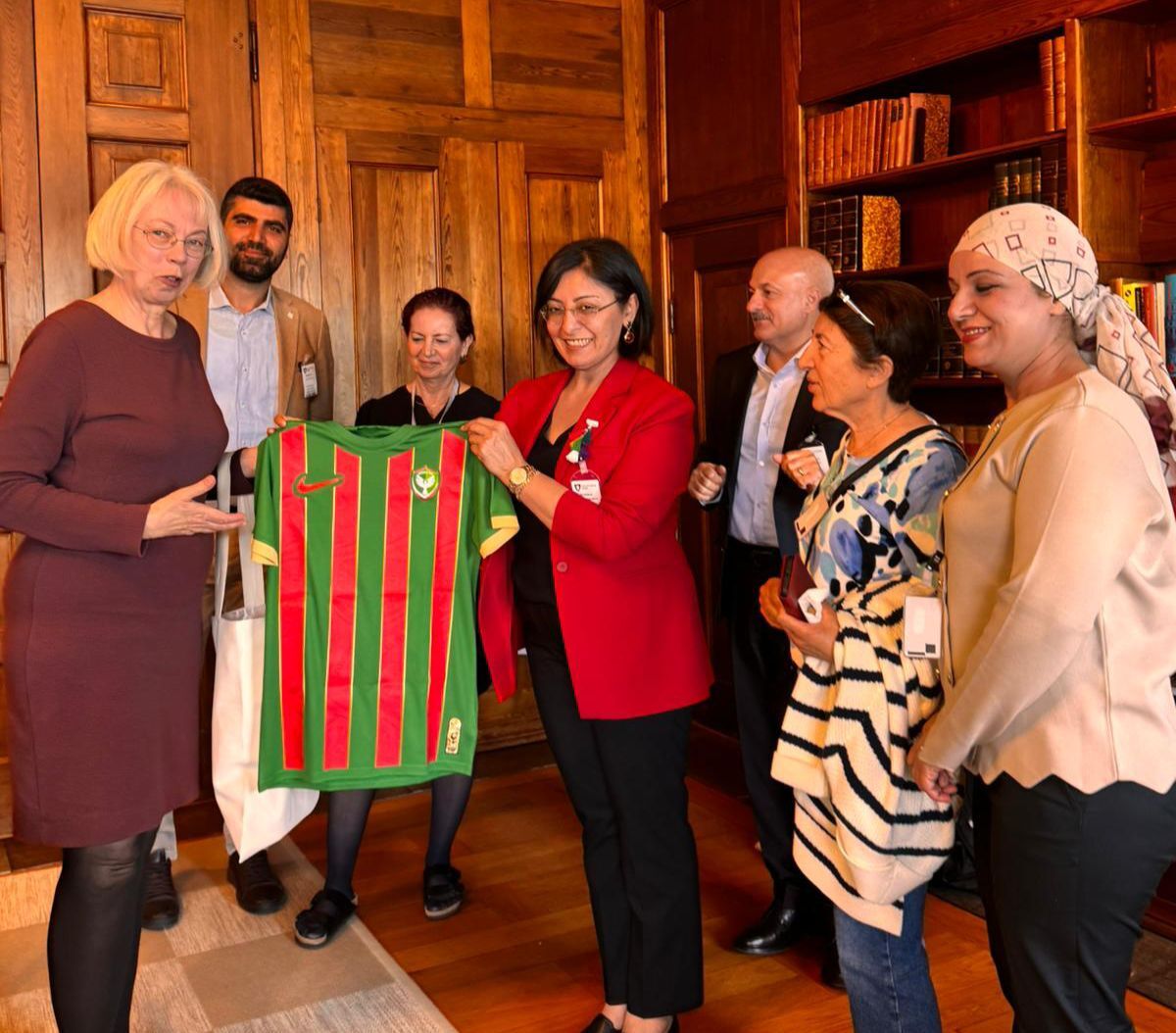 Es Baskan Sincar Isvecte (3)