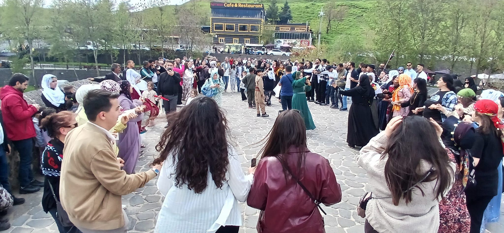 On Gözlü Açık Hava Düğün Salonu (2)
