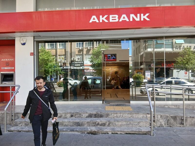 Akbank