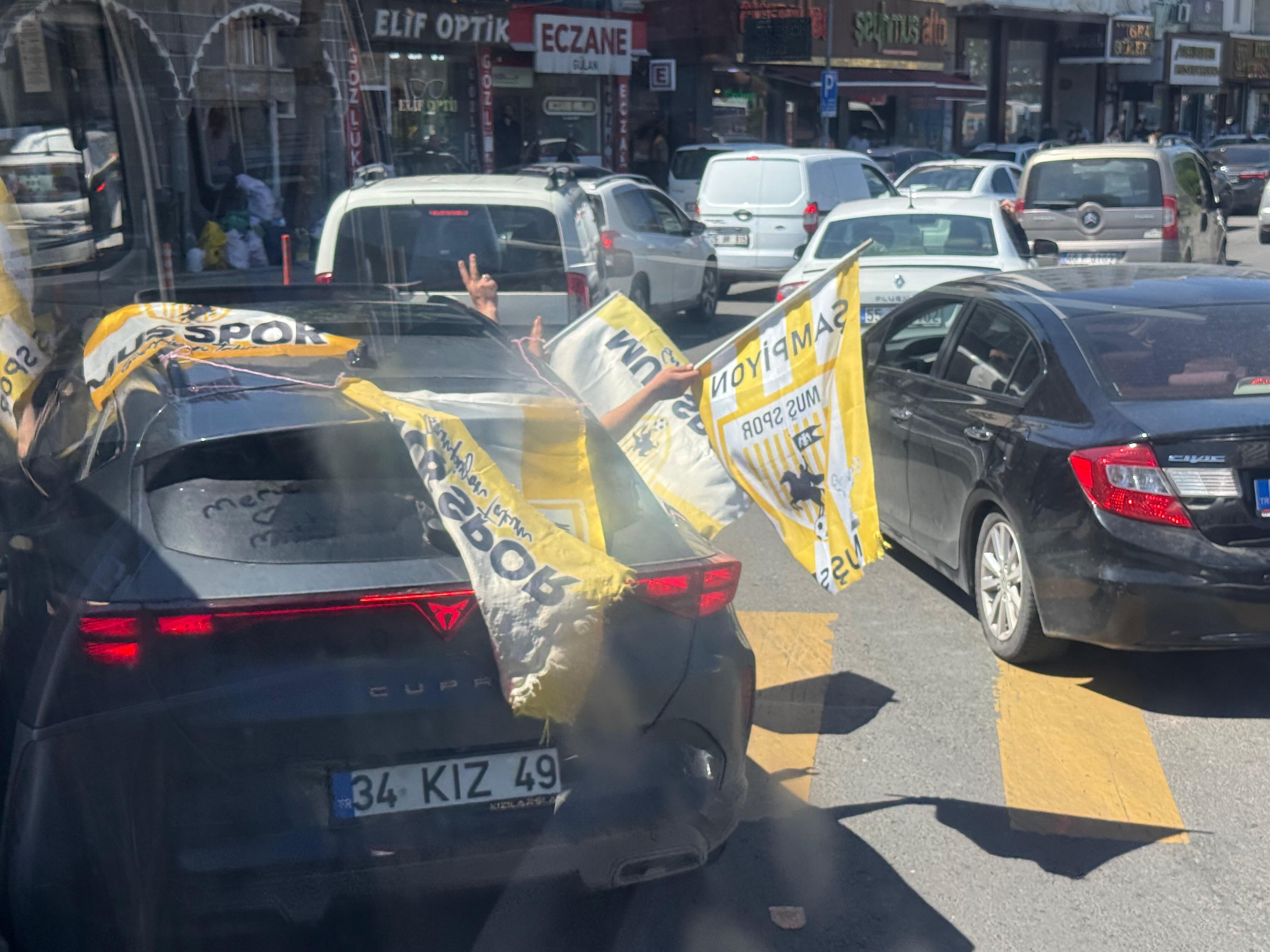 Mus Spor Taraftarlari (1)