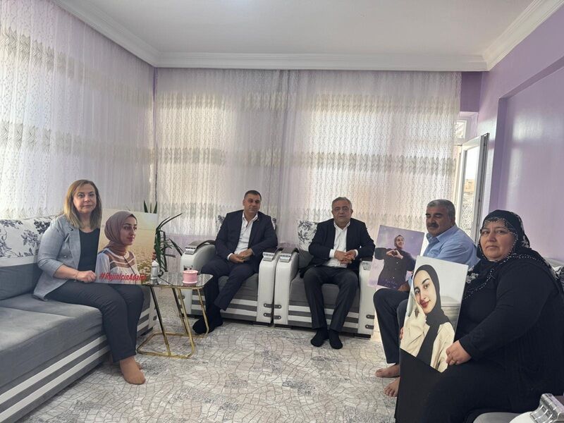 Sezgin Tanrıkulu Rjin Ailesi Anneler Günü