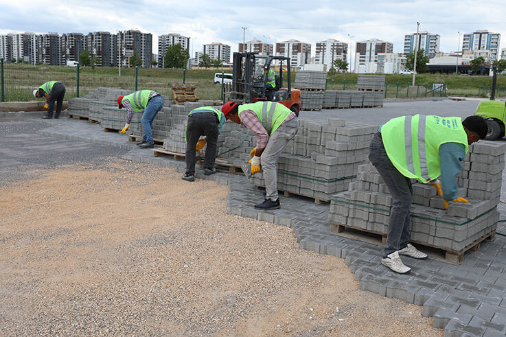 Yenisehir Parke Tasi Doseme (3)