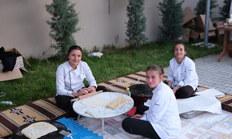 Yılsonu Sergisi Kulp