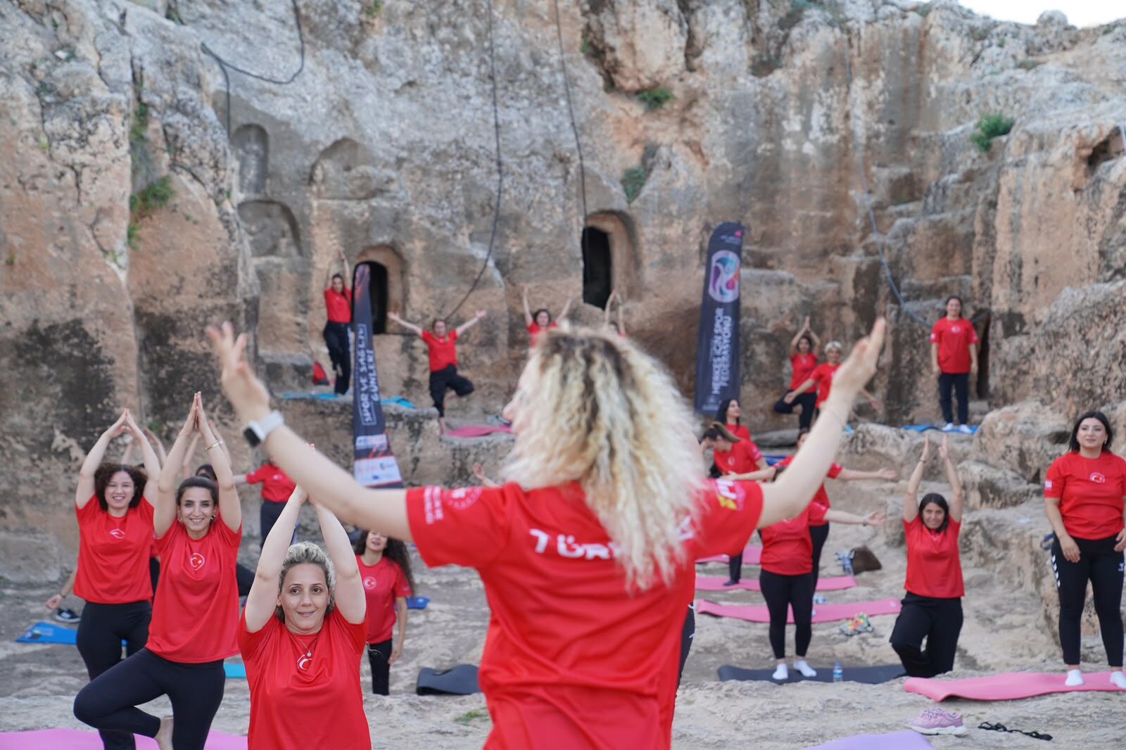 Yogacilar (1)