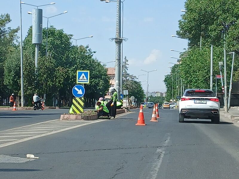 Kadınlar Güzelleştiriyor