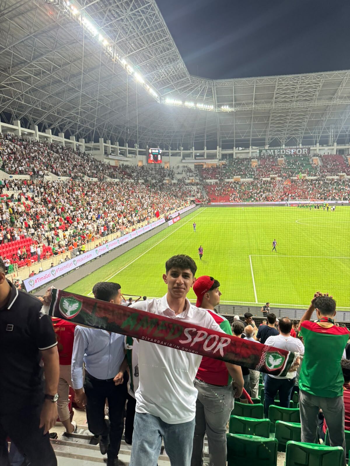 Amedspor Kocaeli Taratfra (3)
