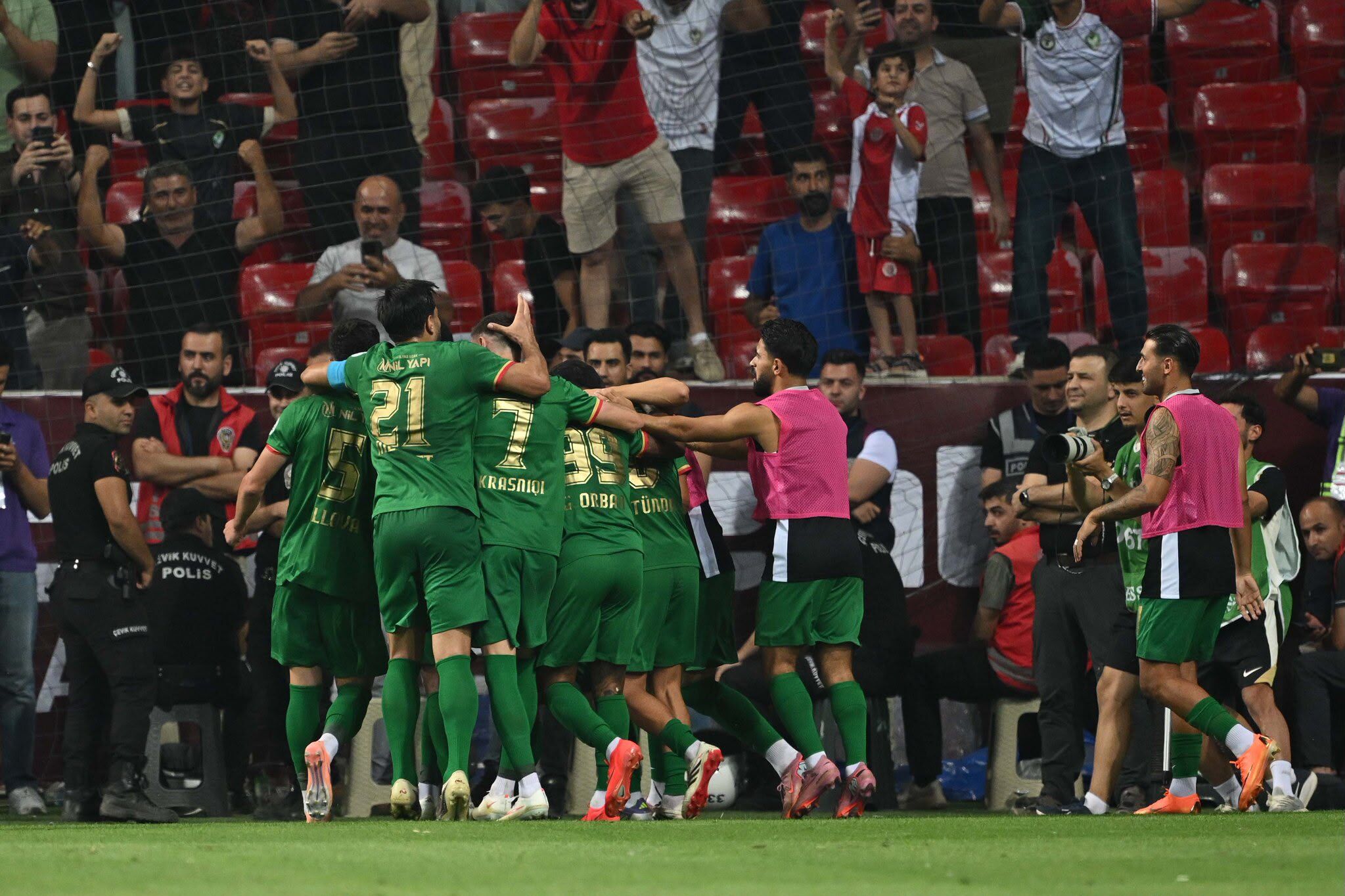Amedspor’dan 6 Oyuncuya Milli Davet