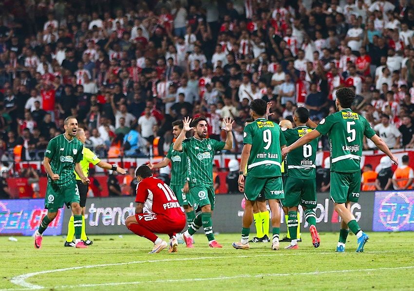 1. Lig’de 11. Hafta Tamamlandı: Batman Petrolspor Zirve Takibini Sürdürüyor