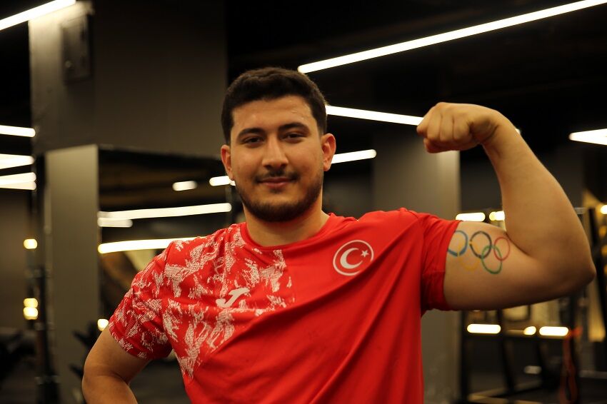 Milli Sporcu Ocakoğlu’nun Büyük Hedefi: Dünya Şampiyonluğu