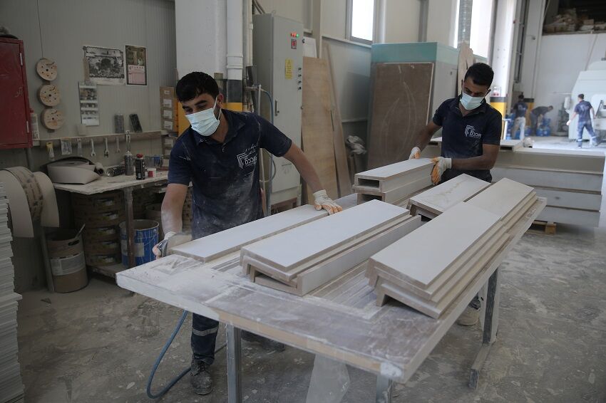 Karacadağ OSB’de Sanayi Çarkları Dönüyor: İlk Fabrikalar Üretime Başladı