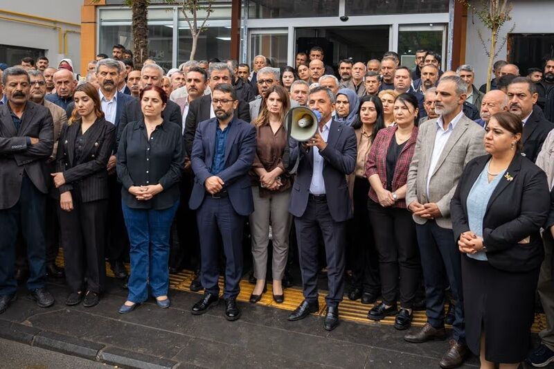 Bismil’de Belediye Yönetimine Silahlı Saldırı: “Halkın İradesini Hedef Aldı”