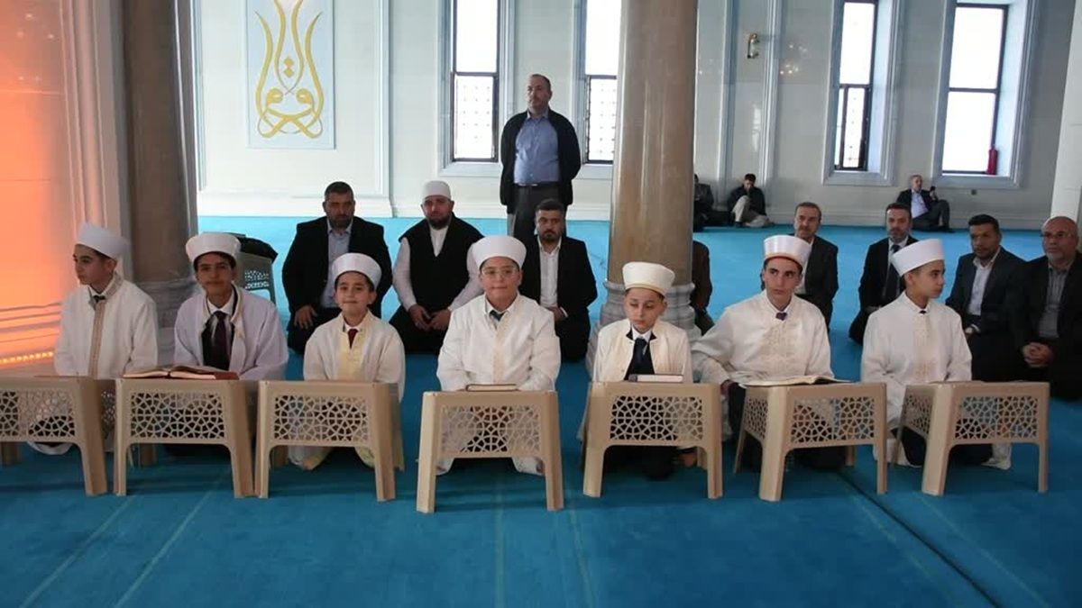Kur’an-ı Kerim’i Güzel Okuma Yarışmasının Türkiye Finali Trabzon’da Yapıldı